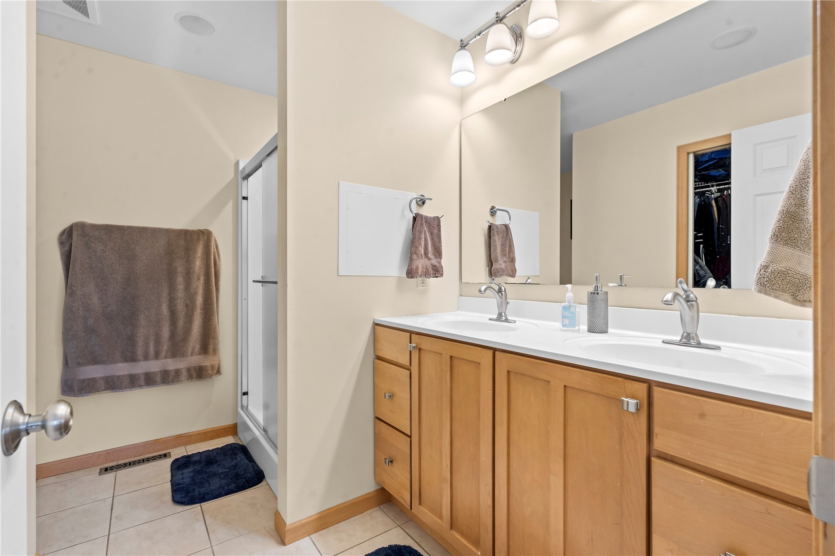 545 Brougham Road Robins IA 52328