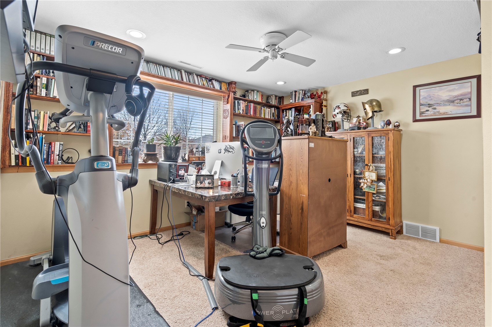545 Brougham Road Robins IA 52328