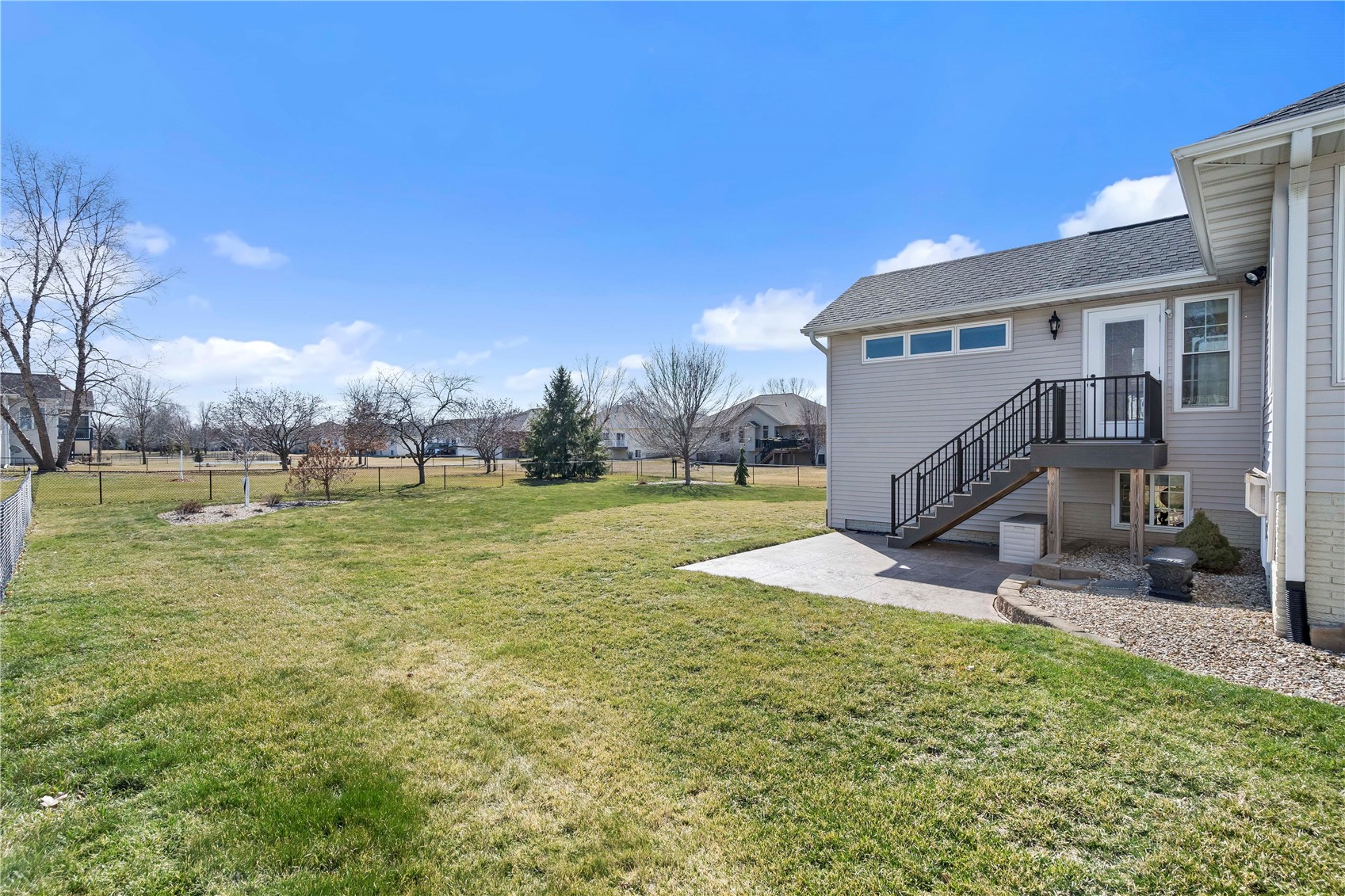 545 Brougham Road Robins IA 52328