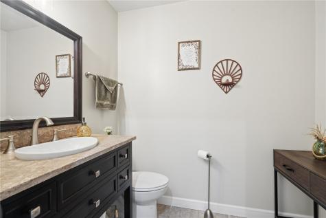 7323 Revere Drive NE Cedar Rapids IA 52402