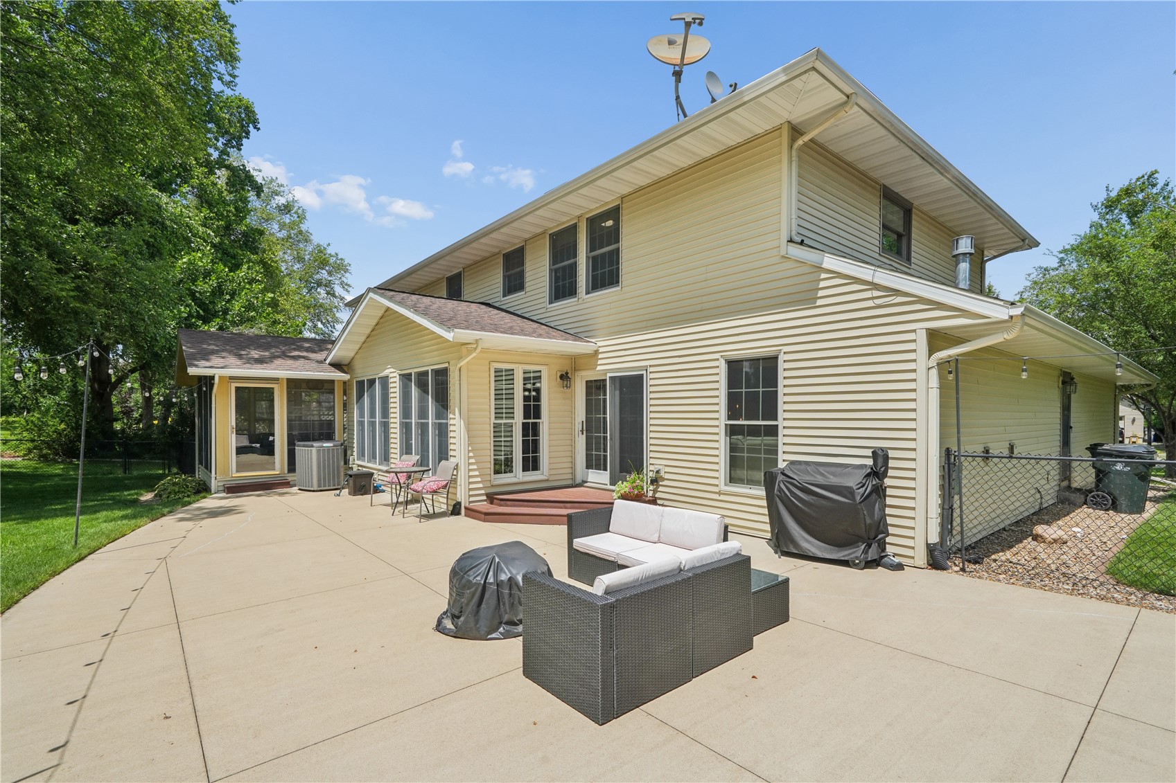 7323 Revere Drive NE Cedar Rapids IA 52402