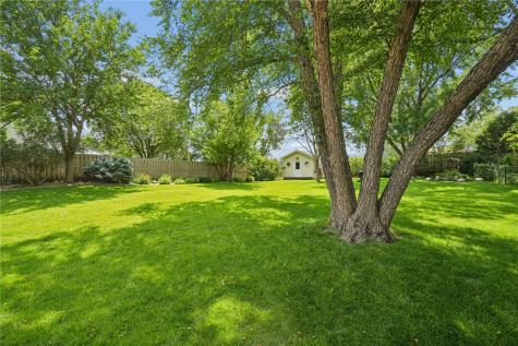 7323 Revere Drive NE Cedar Rapids IA 52402