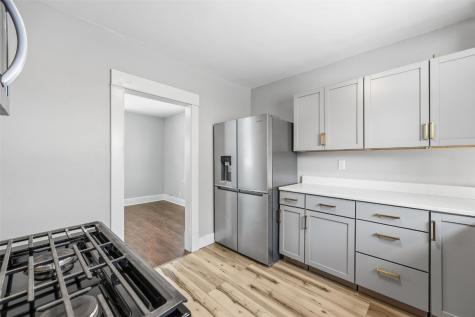 304 34th Street NE Cedar Rapids IA 52402