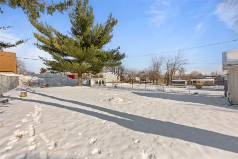 304 34th Street NE Cedar Rapids IA 52402