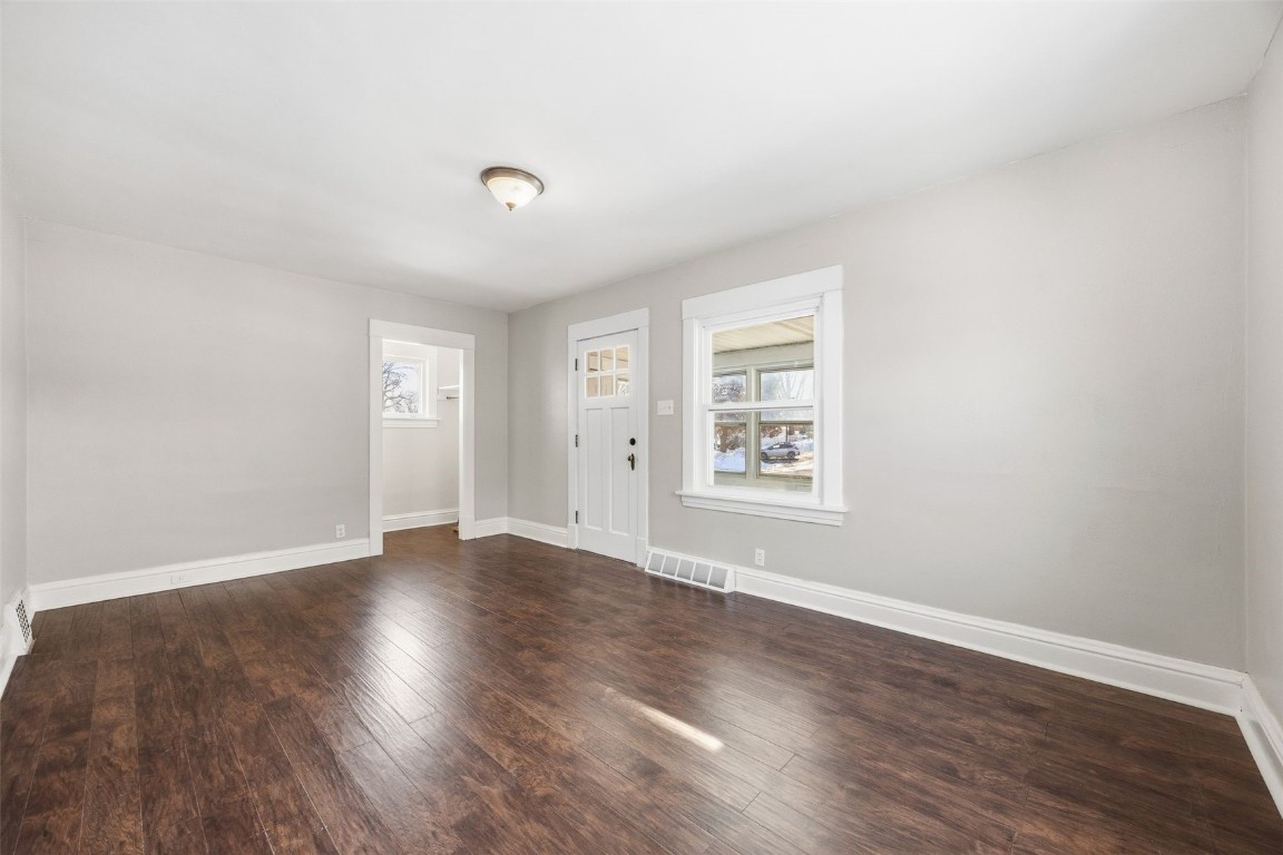 304 34th Street NE Cedar Rapids IA 52402