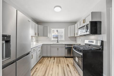 304 34th Street NE Cedar Rapids IA 52402