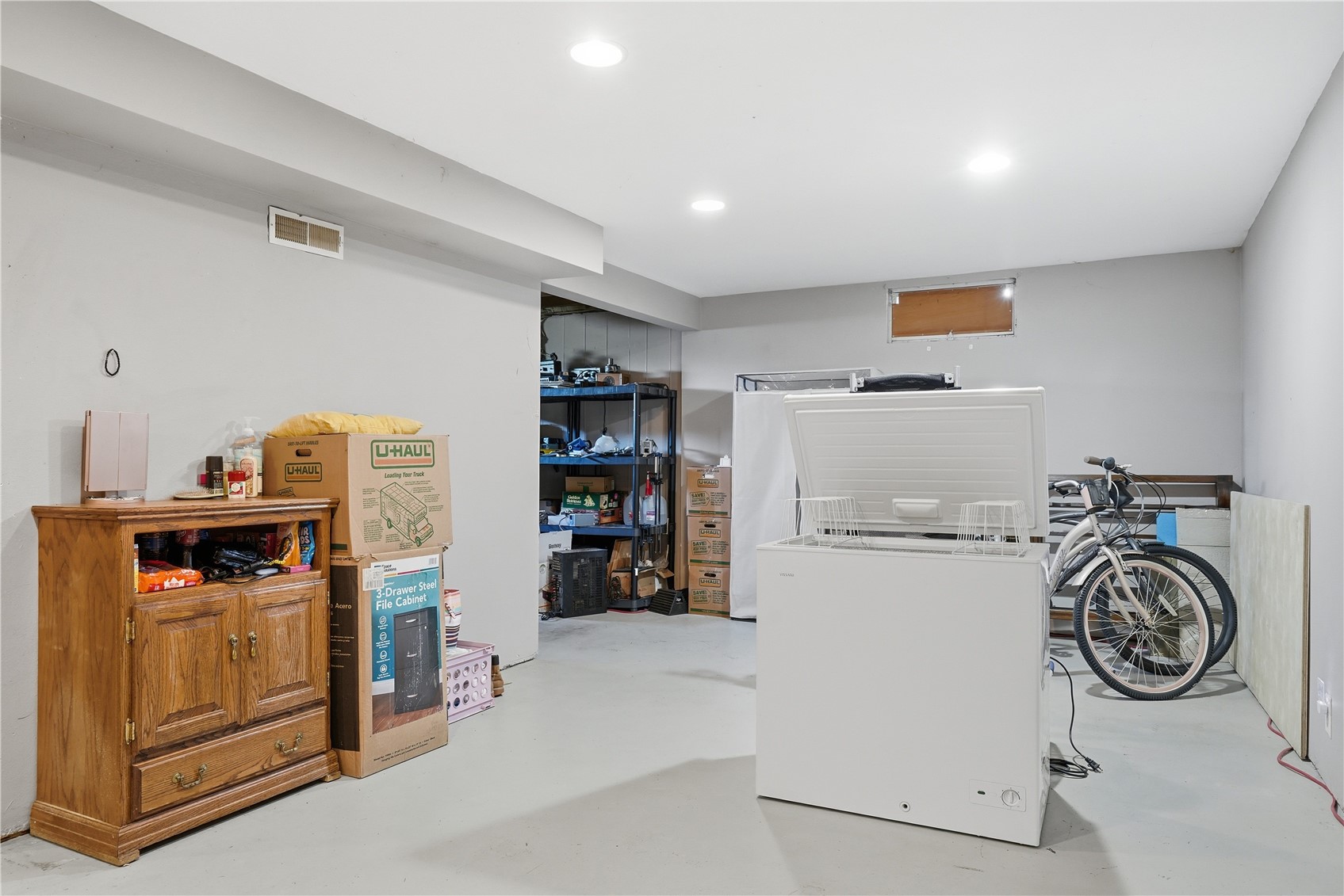709 37th Street NE Cedar Rapids IA 52402