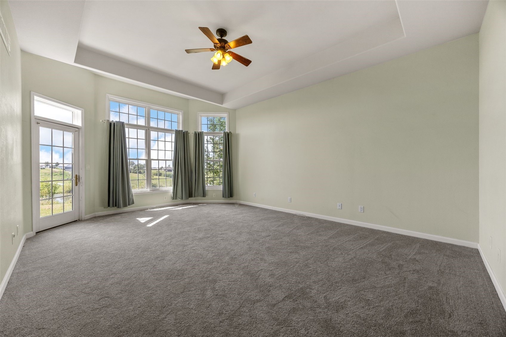 2245 288th Drive Williamsburg IA 52361