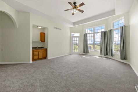 2245 288th Drive Williamsburg IA 52361