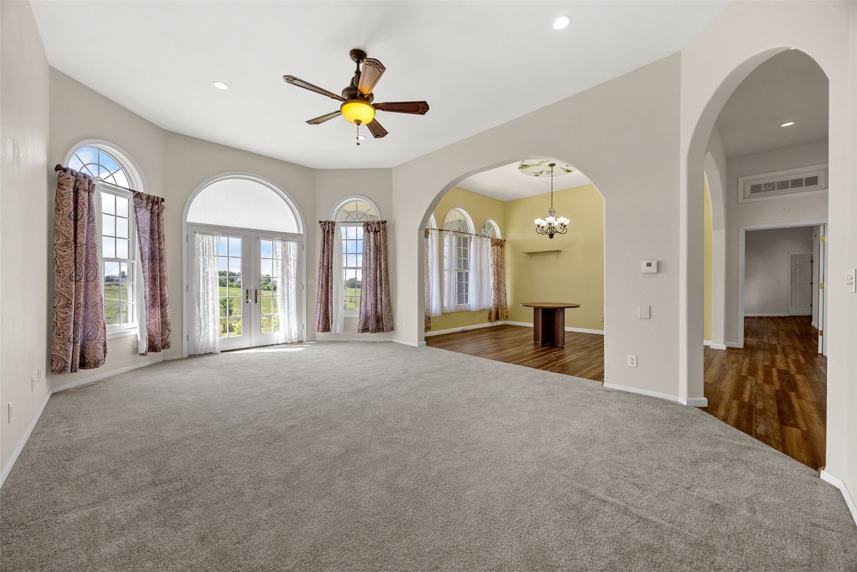 2245 288th Drive Williamsburg IA 52361