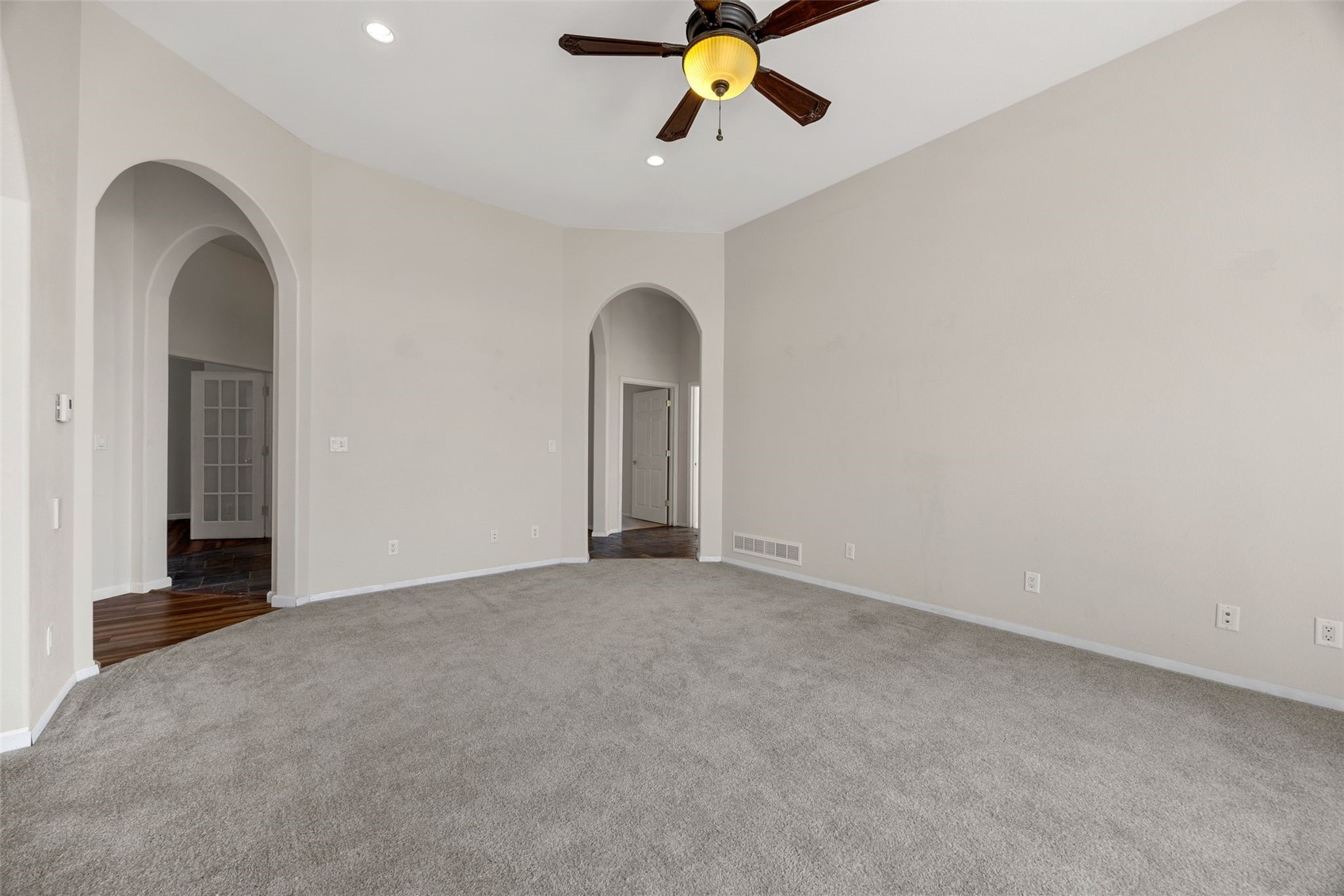 2245 288th Drive Williamsburg IA 52361