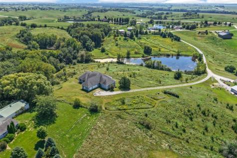 2245 288th Drive Williamsburg IA 52361