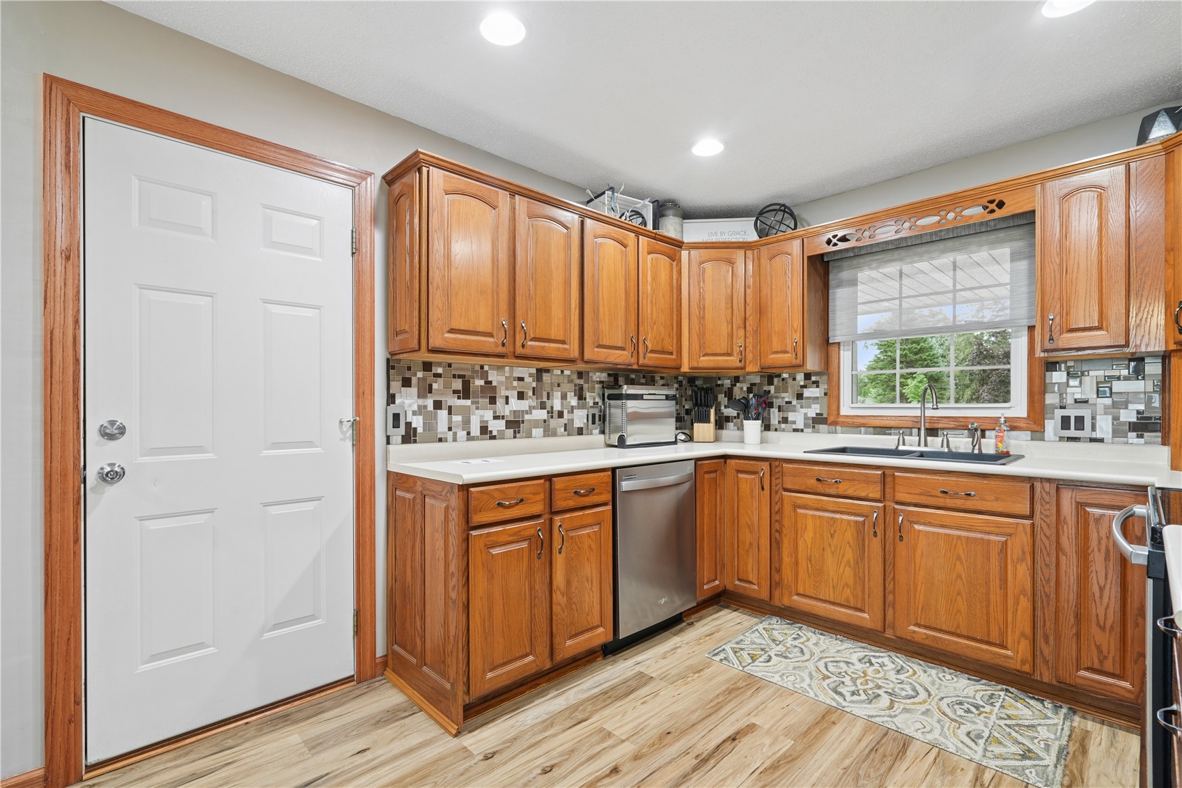 45 N. Mentzer Road Robins IA 52328