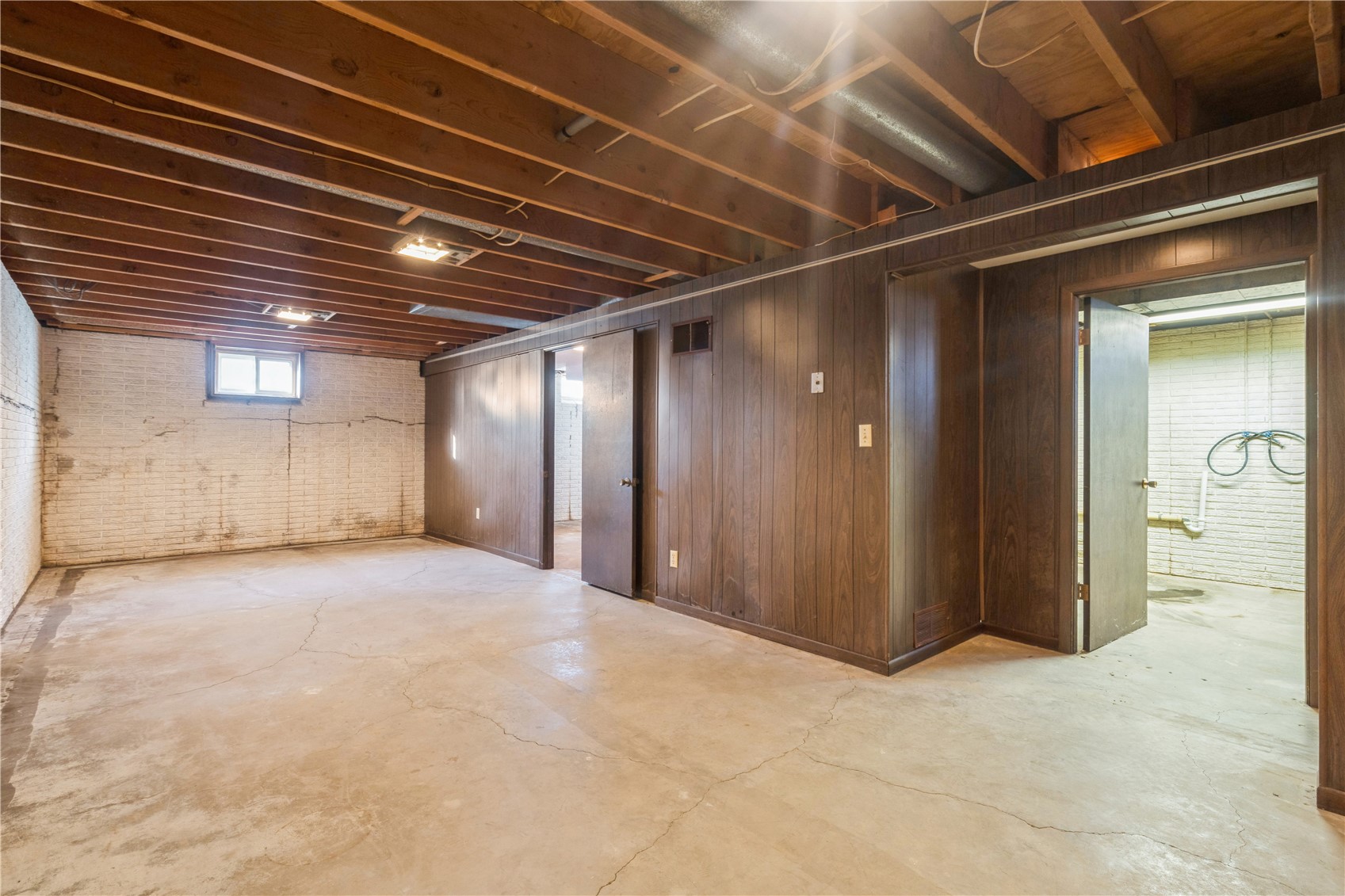 1632 Elaine Drive NW Cedar Rapids IA 52405