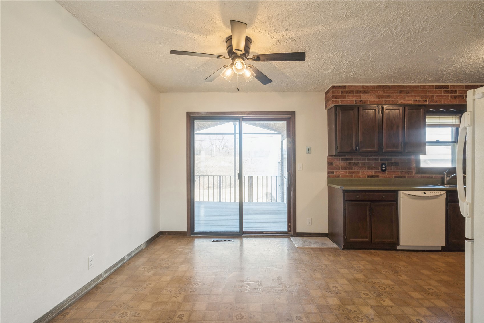 1632 Elaine Drive NW Cedar Rapids IA 52405