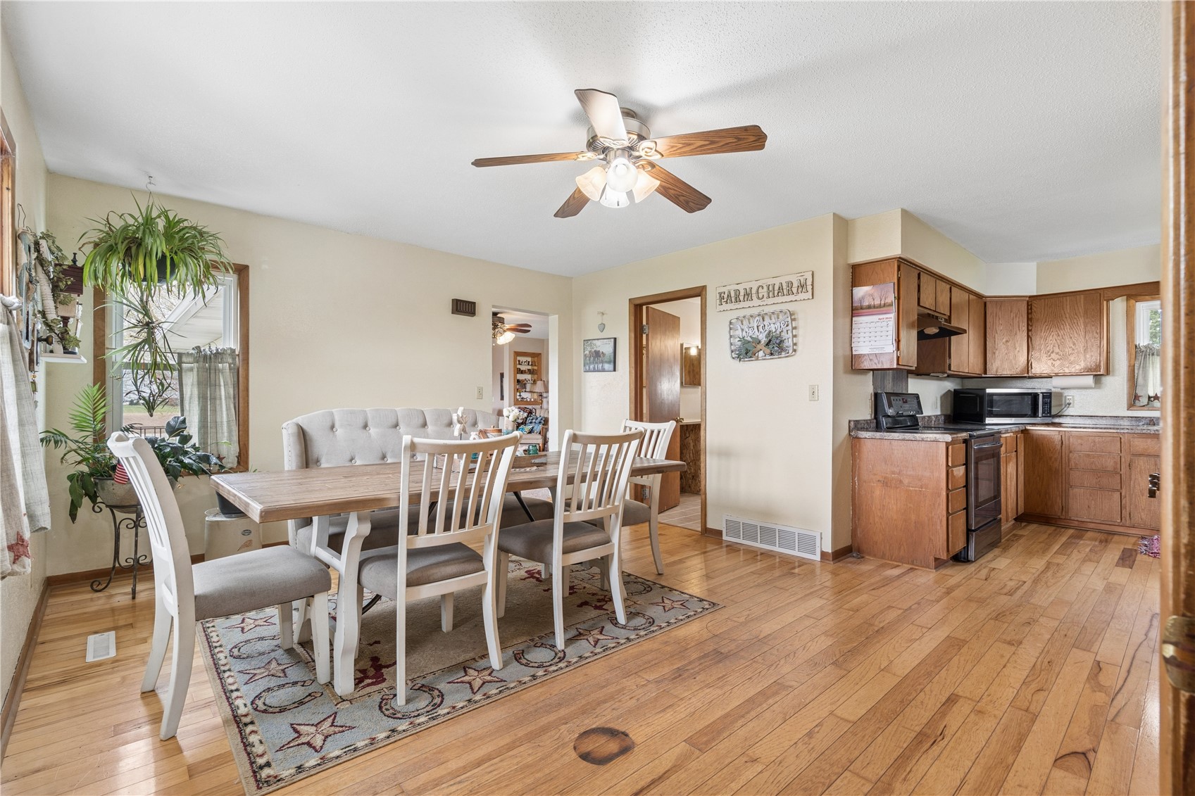 1317 68th Street Keystone IA 52249