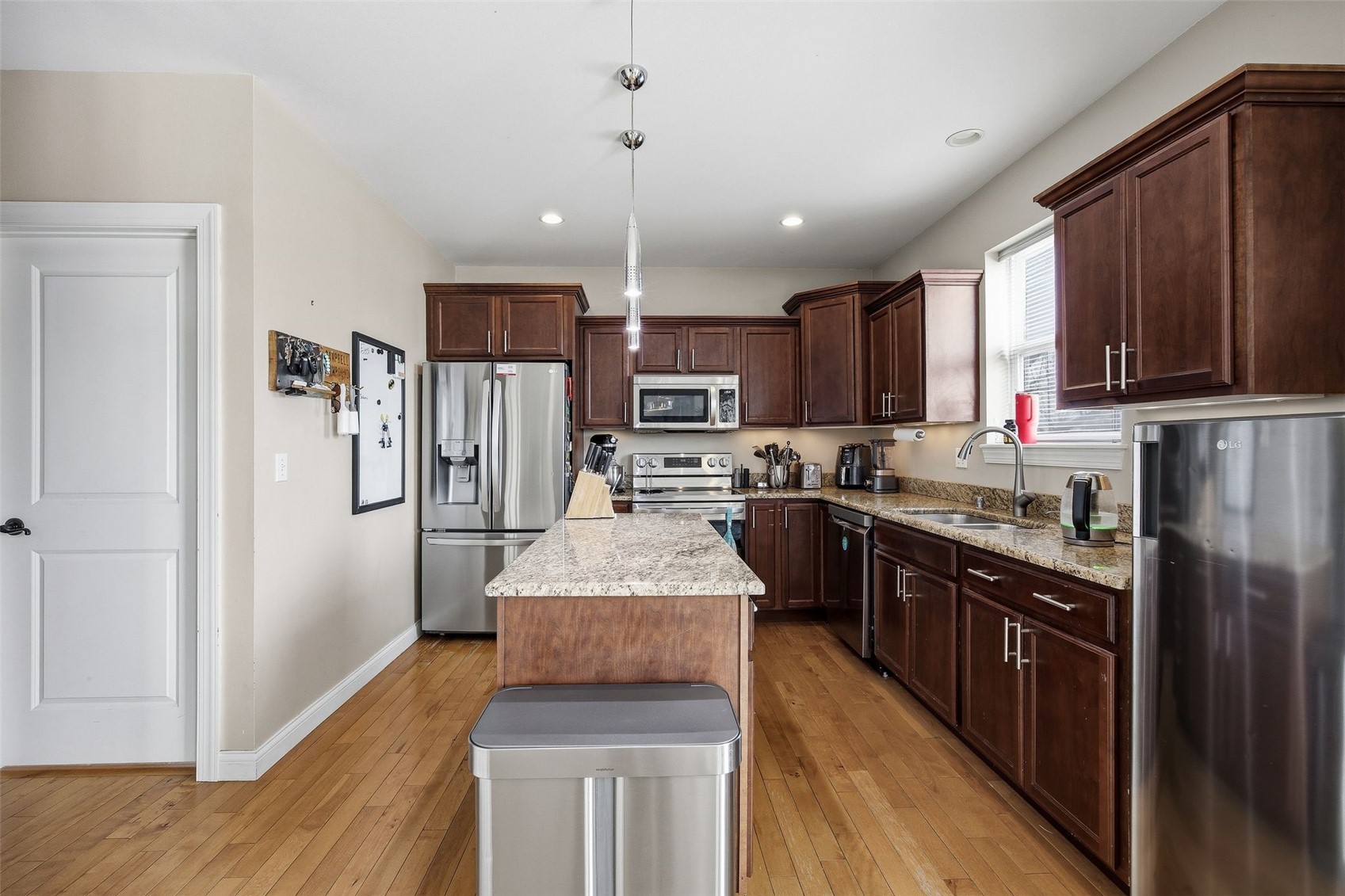 2499 Plymouth Street Marion IA 52302