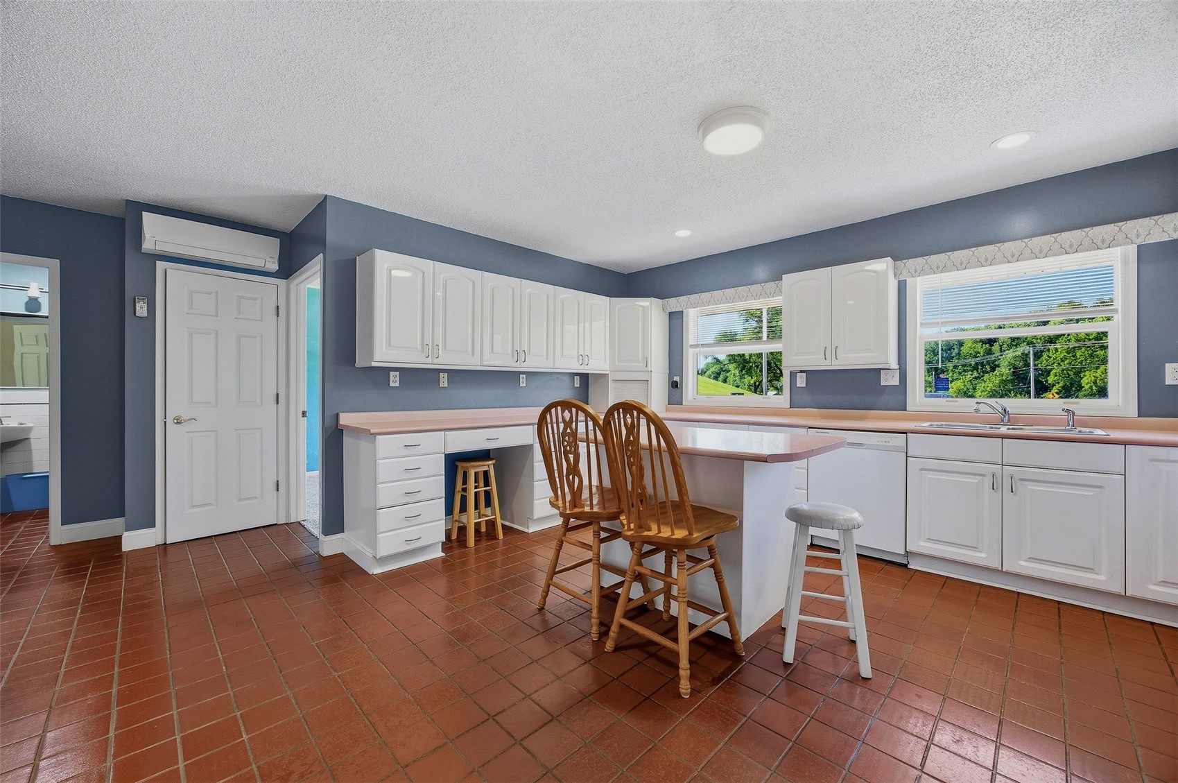 700 East 3rd Street Anamosa IA 52205