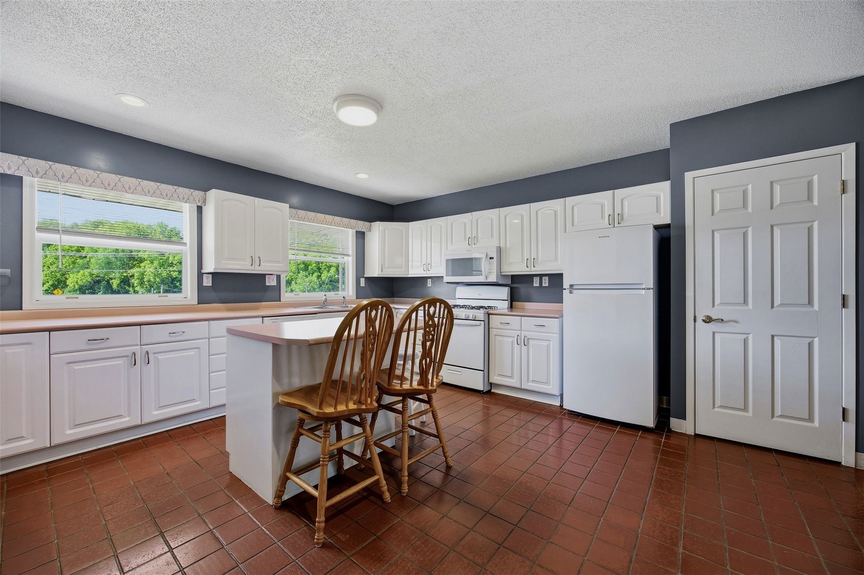 700 East 3rd Street Anamosa IA 52205