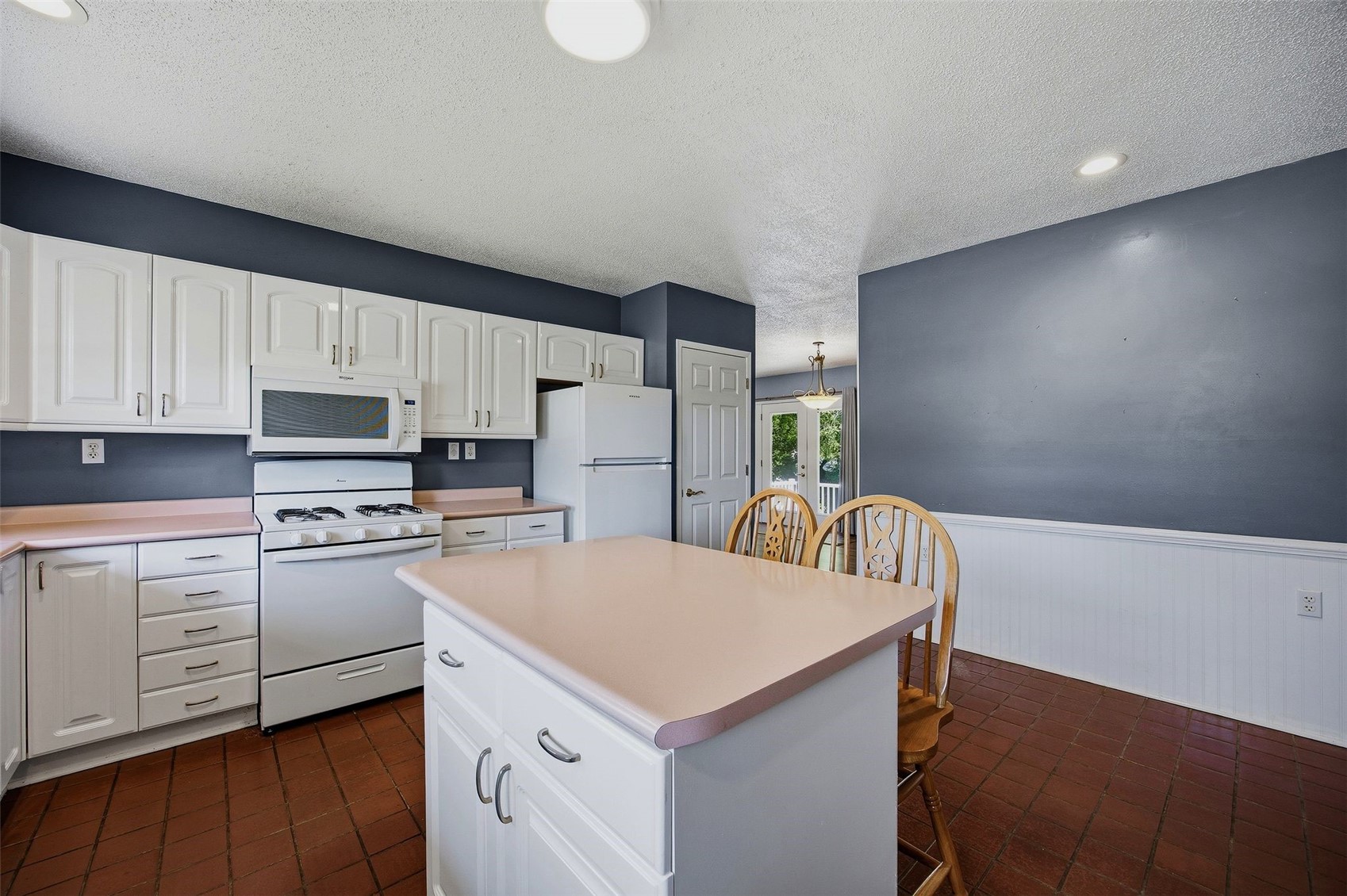700 East 3rd Street Anamosa IA 52205