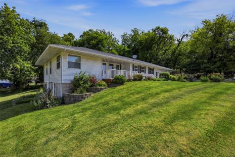 700 East 3rd Street Anamosa IA 52205