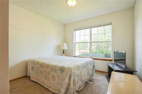 1880 Oak Creek Drive Marion IA 52302
