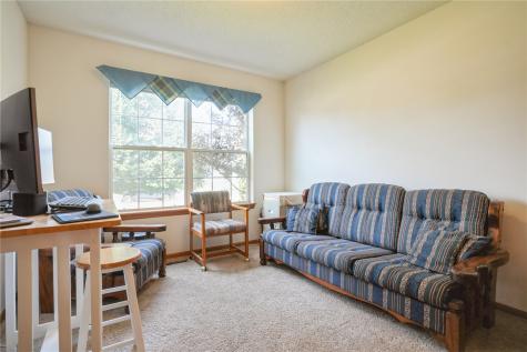 1880 Oak Creek Drive Marion IA 52302