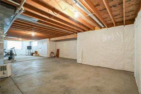 1880 Oak Creek Drive Marion IA 52302
