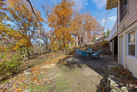 3000 Carroll Drive SE Cedar Rapids IA 52403
