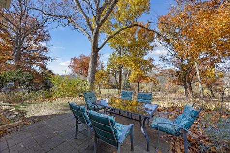 3000 Carroll Drive SE Cedar Rapids IA 52403