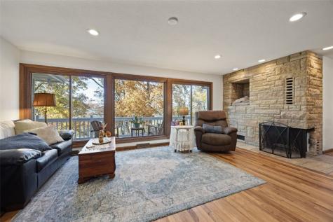 3000 Carroll Drive SE Cedar Rapids IA 52403