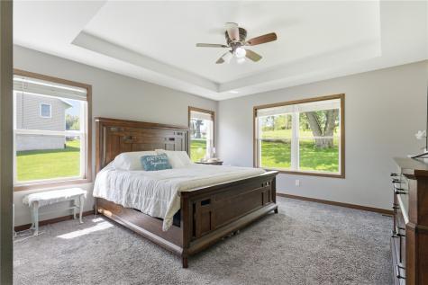 735 Breckenridge Drive Monticello IA 52310