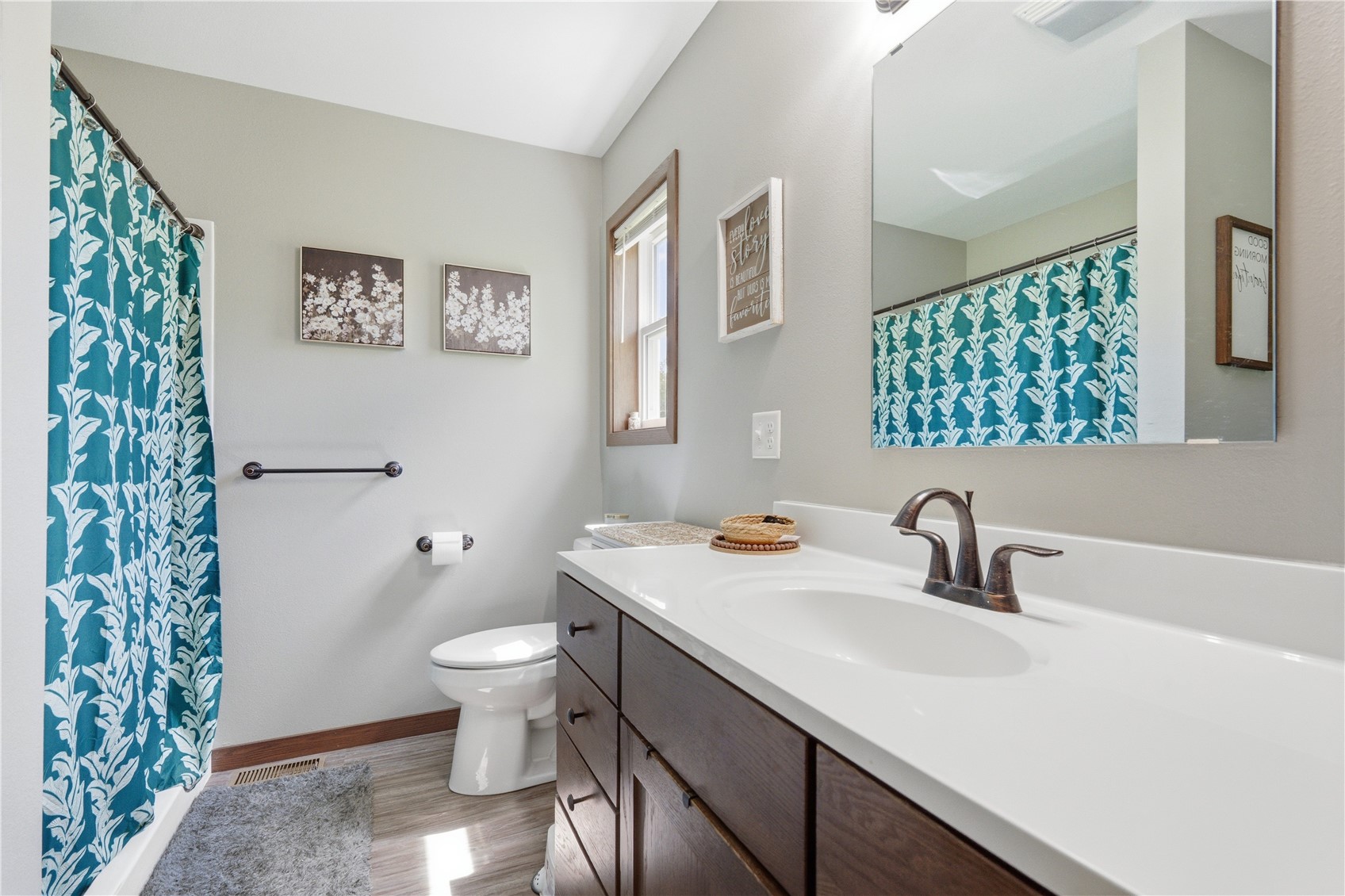 735 Breckenridge Drive Monticello IA 52310