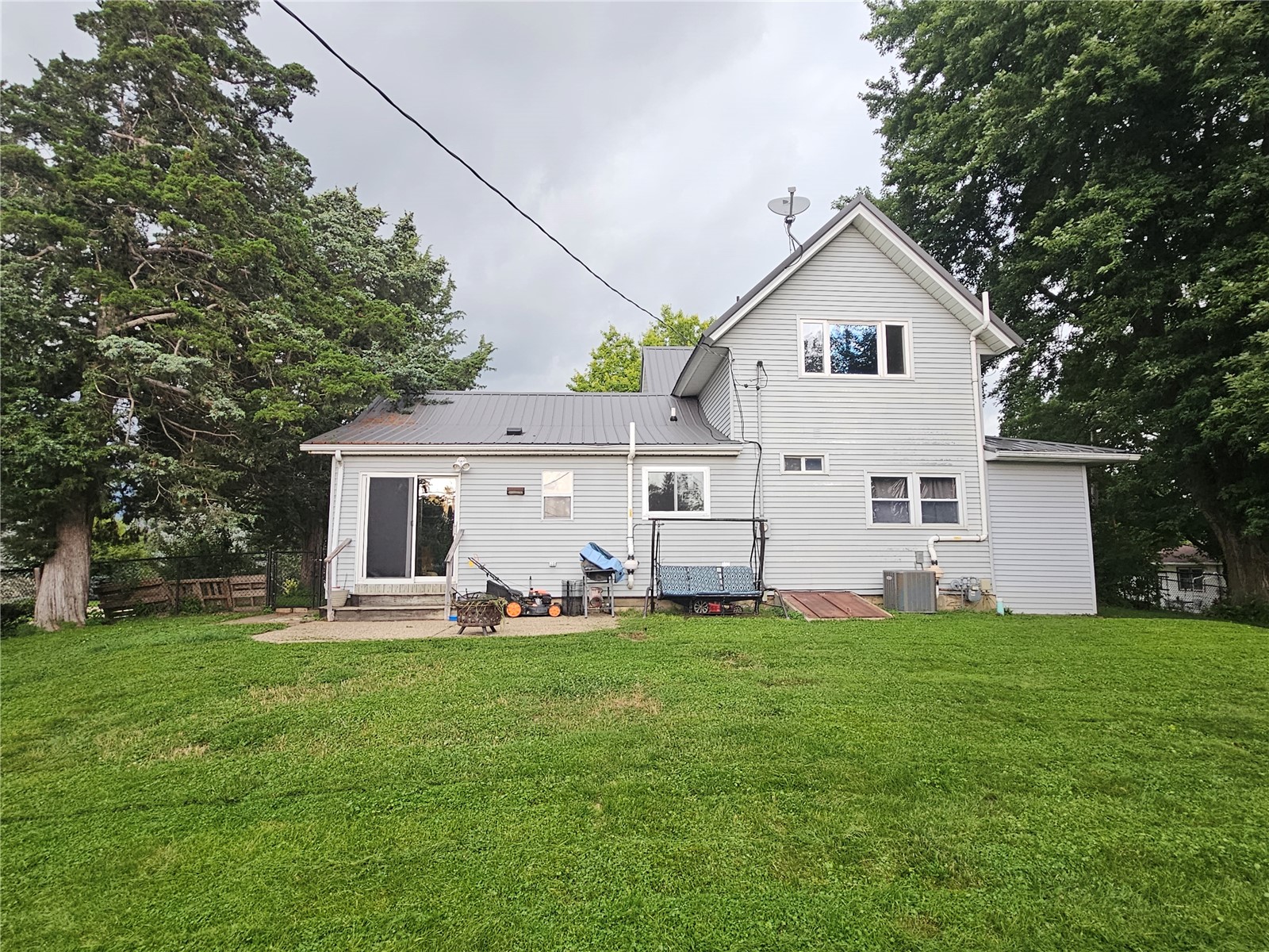 101 Sunset Drive Anamosa IA 52205