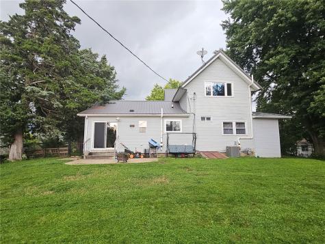 101 Sunset Drive Anamosa IA 52205
