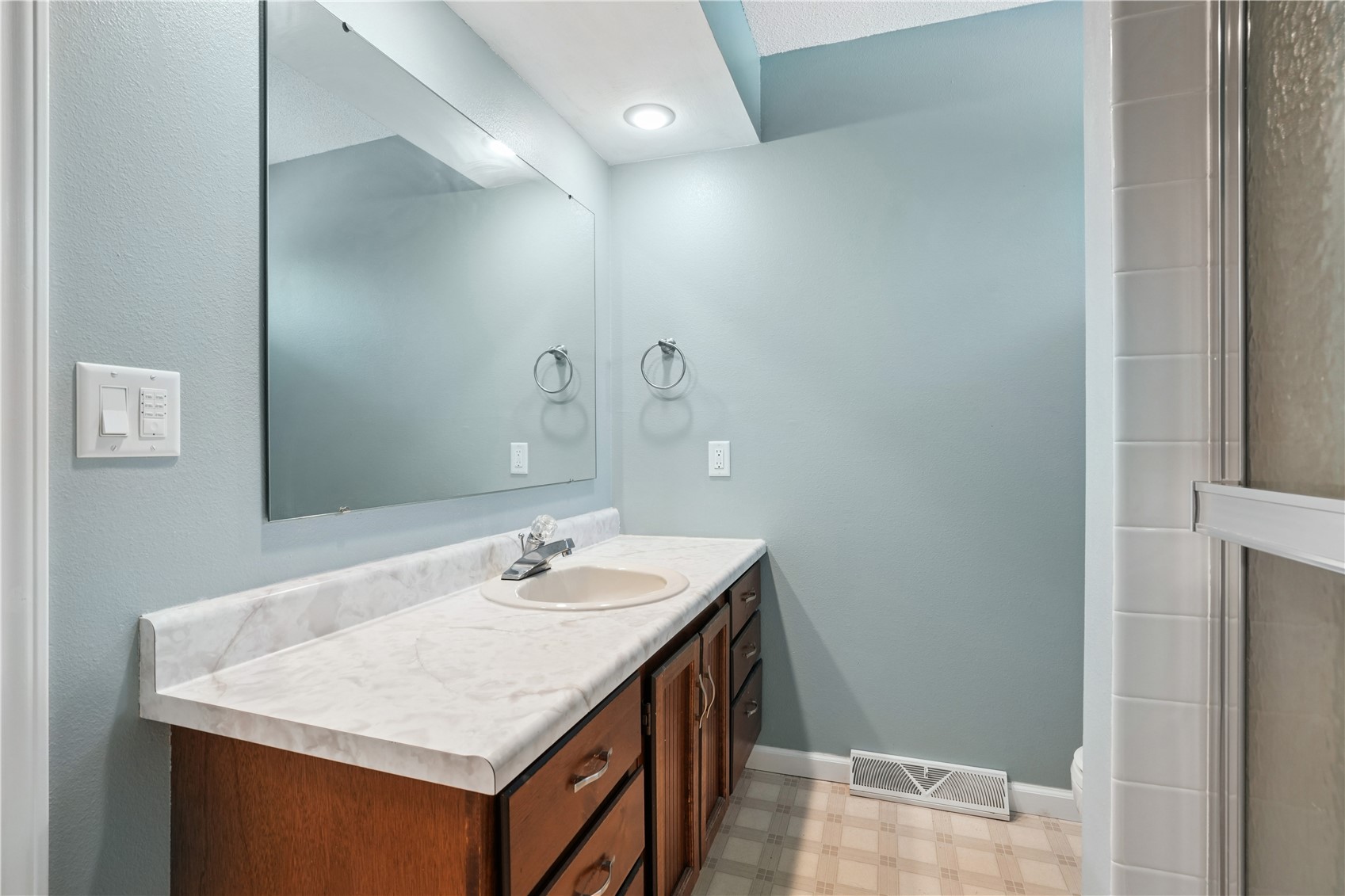 2312 Chestnut Court NE Cedar Rapids IA 52402