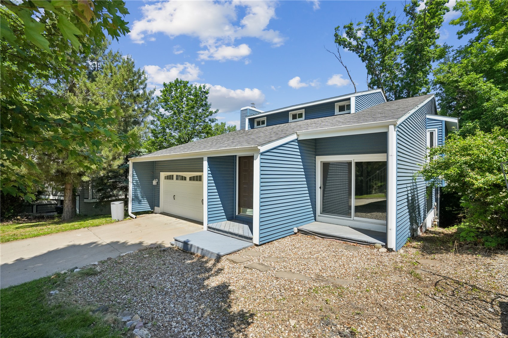 2312 Chestnut Court NE Cedar Rapids IA 52402