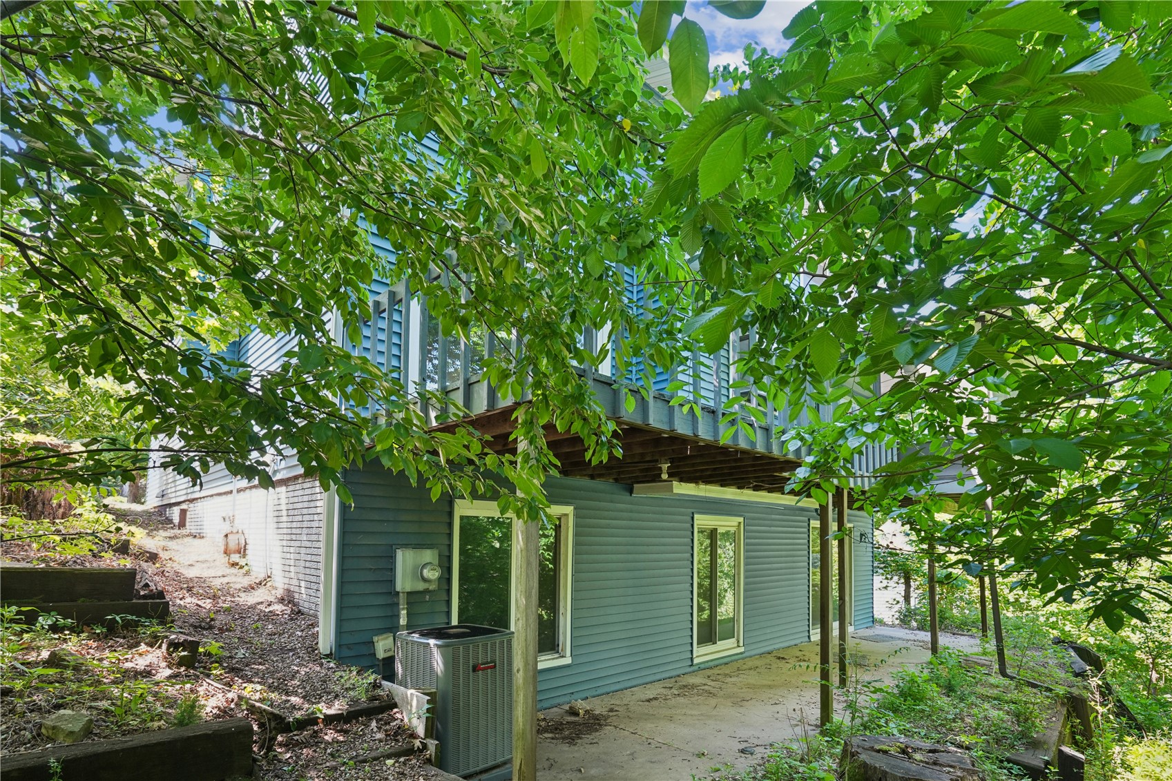 2312 Chestnut Court NE Cedar Rapids IA 52402