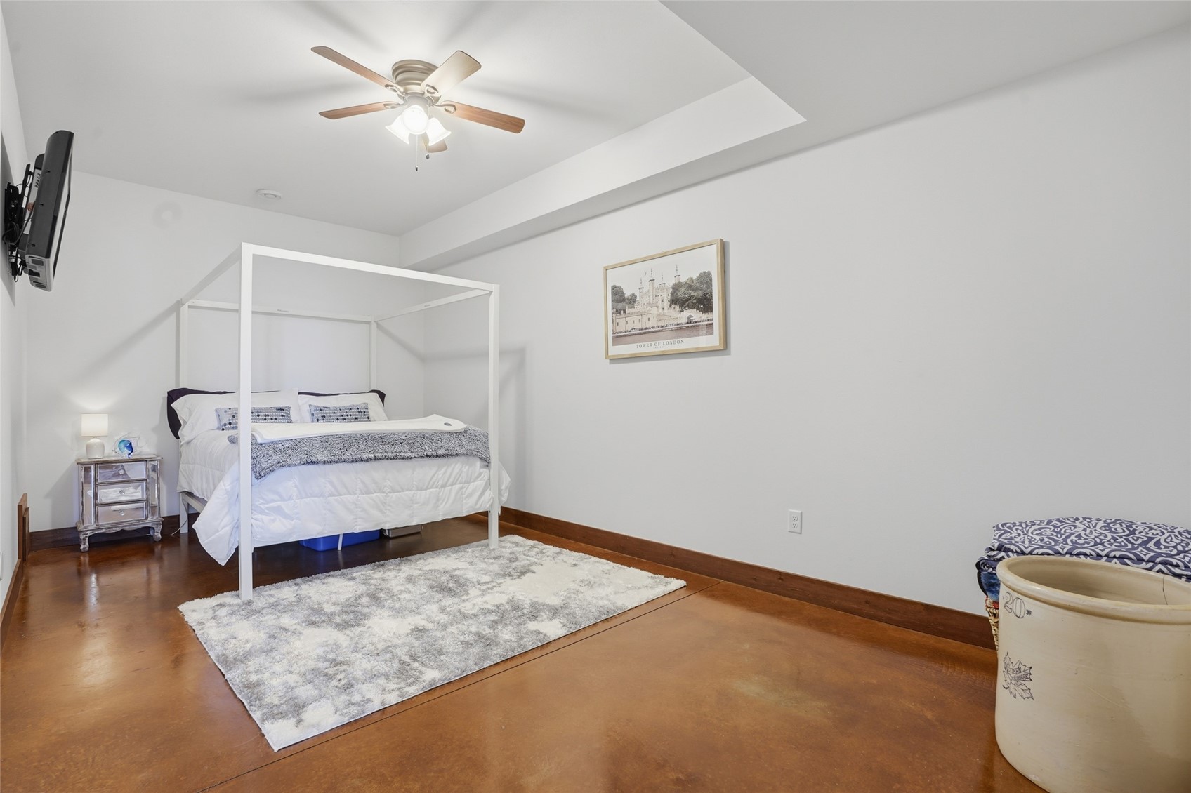 886 Henik Road Mt Vernon IA 52314