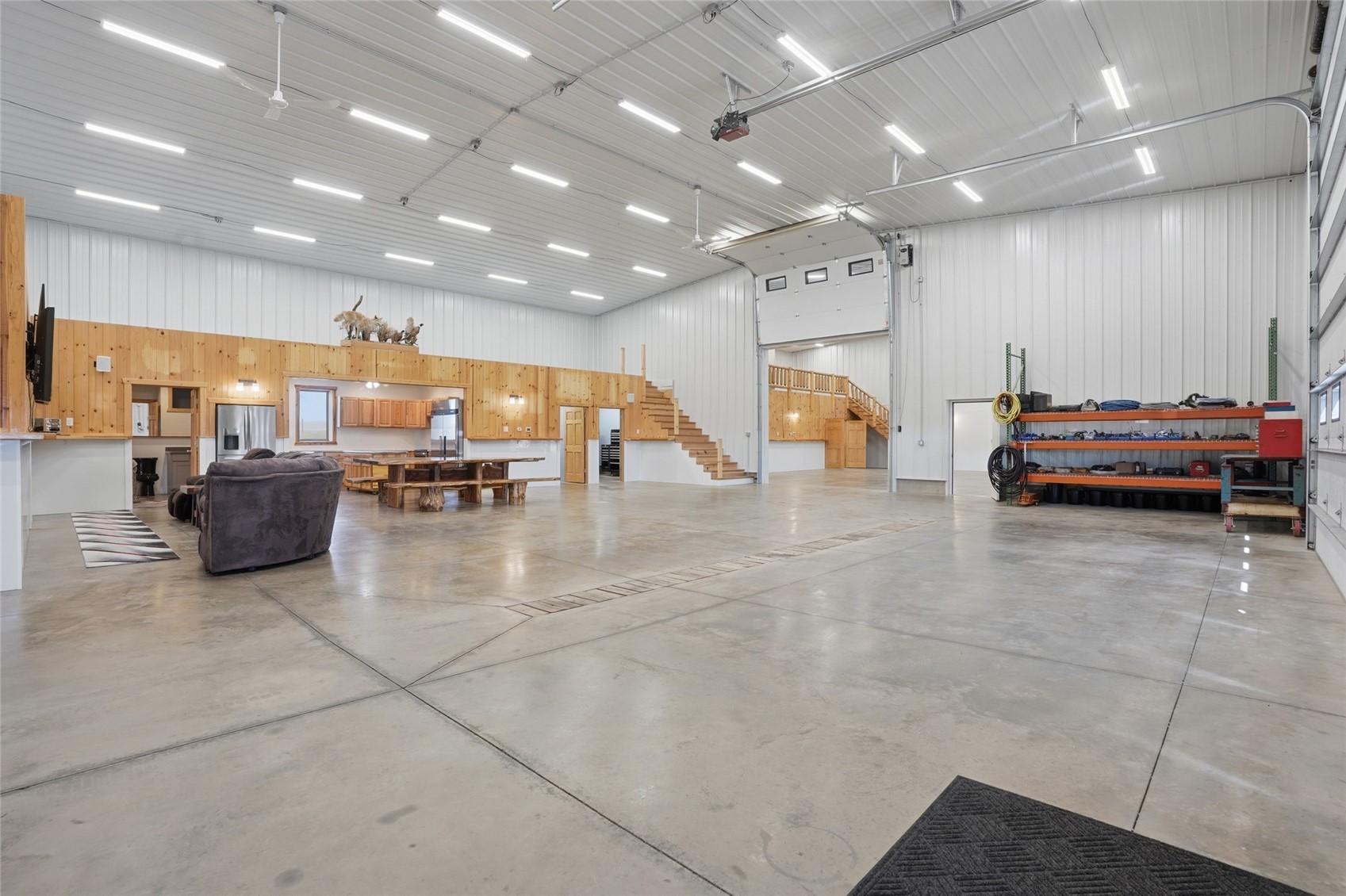 886 Henik Road Mt Vernon IA 52314