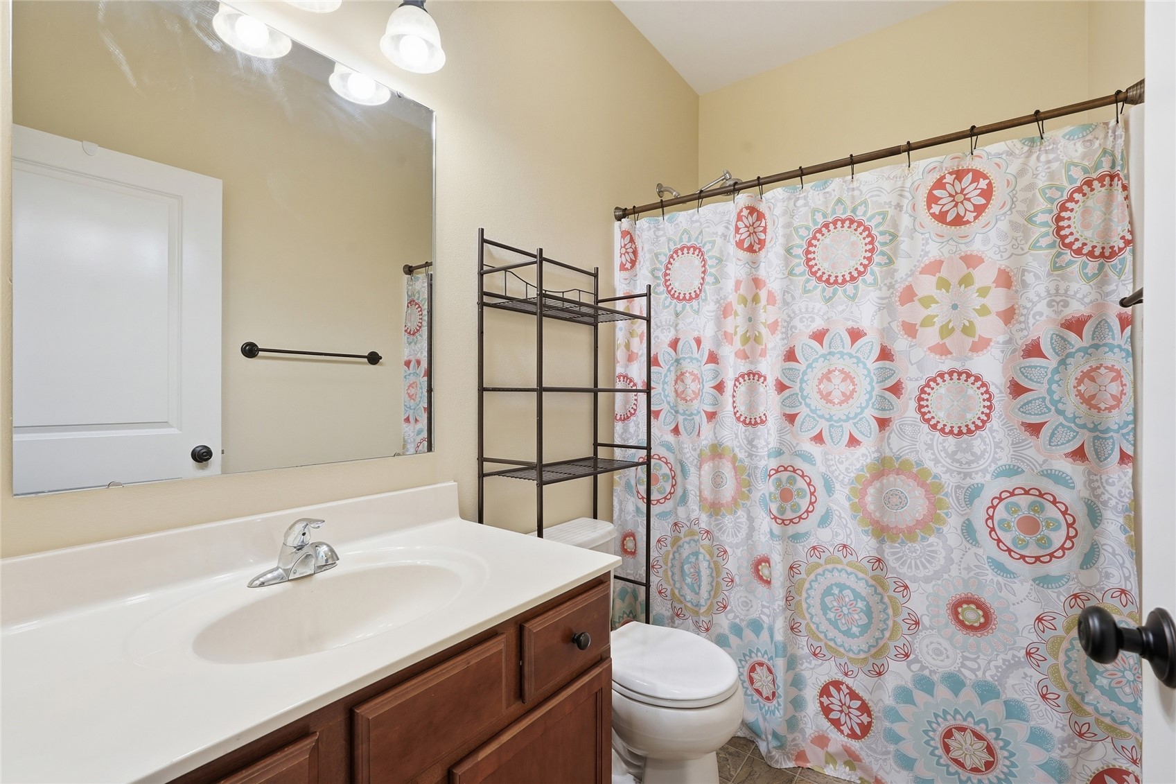 706 Limerock Drive NW Cedar Rapids IA 52405