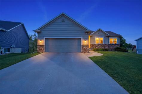 706 Limerock Drive NW Cedar Rapids IA 52405