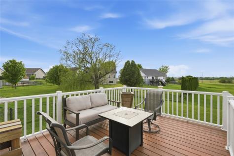 706 Limerock Drive NW Cedar Rapids IA 52405