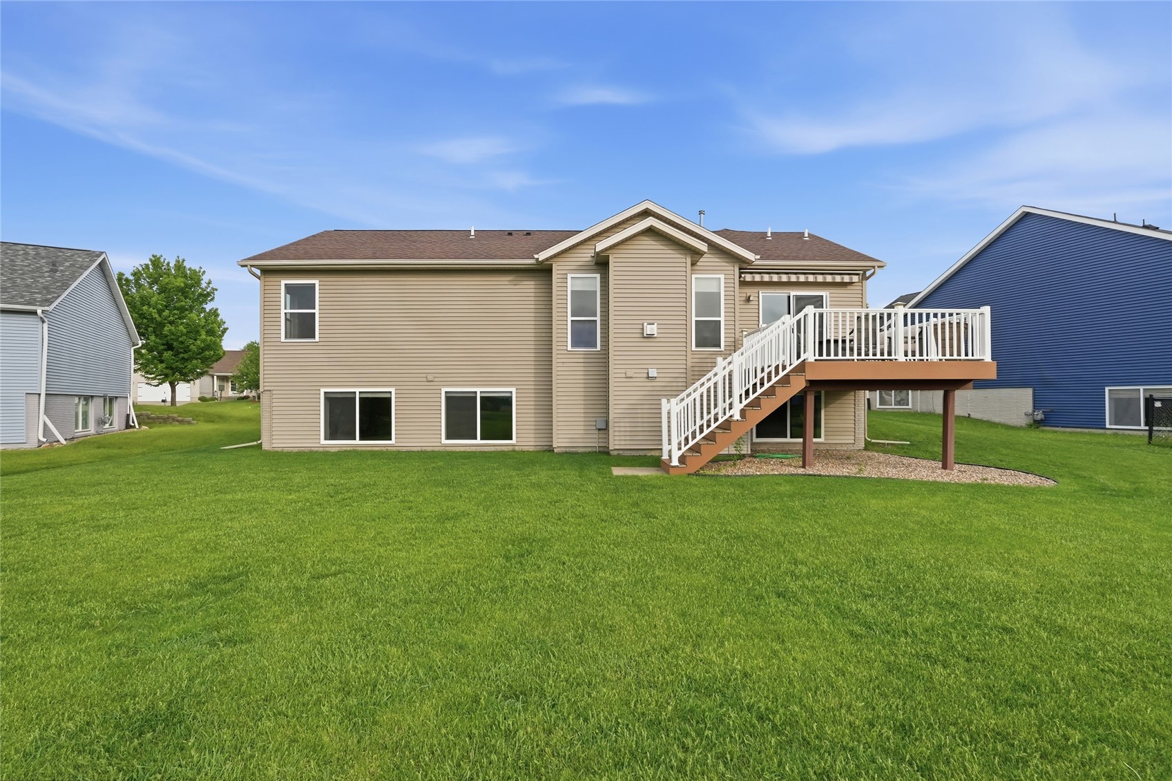 706 Limerock Drive NW Cedar Rapids IA 52405
