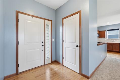 706 Limerock Drive NW Cedar Rapids IA 52405