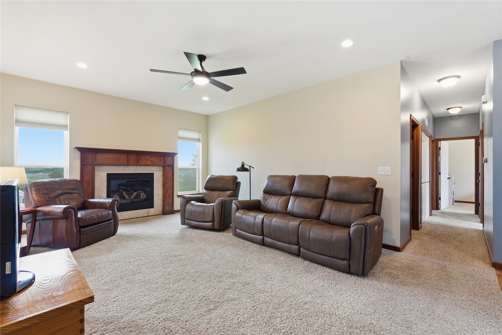 706 Limerock Drive NW Cedar Rapids IA 52405