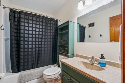 186 22nd Avenue SW Cedar Rapids IA 52404