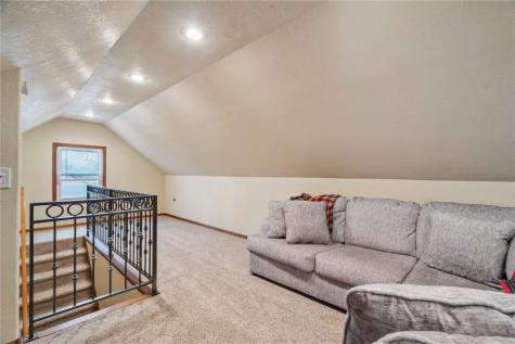 186 22nd Avenue SW Cedar Rapids IA 52404