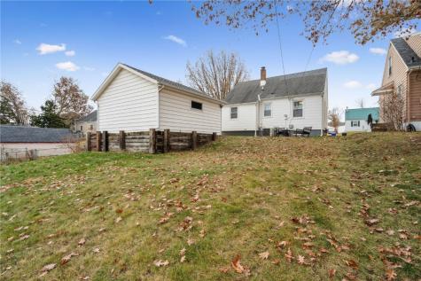 186 22nd Avenue SW Cedar Rapids IA 52404