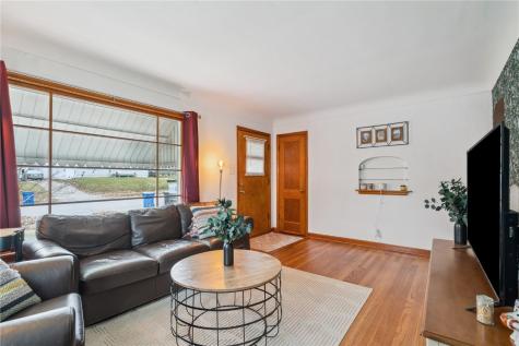 186 22nd Avenue SW Cedar Rapids IA 52404